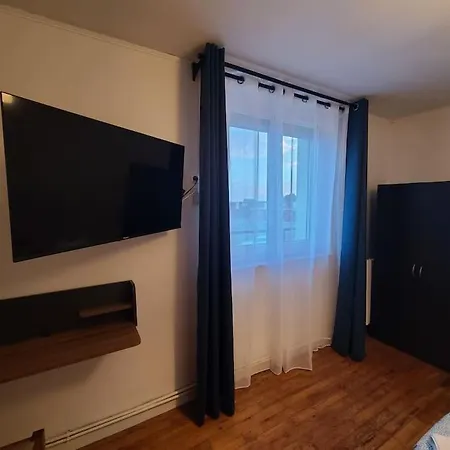 Maison Pour 11 Personnes Max Tv Dans Les 4chambres Holiday home