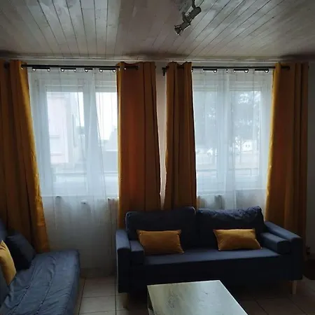 Maison Pour 11 Personnes Max Tv Dans Les 4chambres *